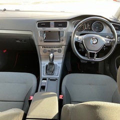 すぐ乗れます　フォルクスワーゲン　ゴルフ7 1.2TSI 車検2年スタッドレス付きの画像