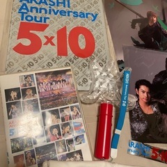 新品未開封パンフレット・Tシャツなどの画像