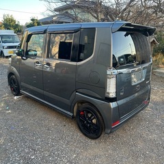 ホンダN-BOX customの画像