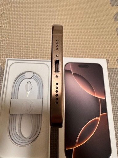 iPhone 16 Pro Max｜修理歴なし｜純正・傷なし｜美品」