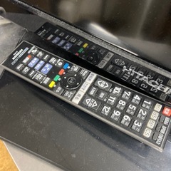 HITACHI 32インチ　液晶テレビ 2011の画像