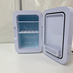 I640 🌈 2023年製の美品♪ Msake ミニ冷蔵庫 (10L) ⭐ 動作確認 ⭐ クリーニング済の画像