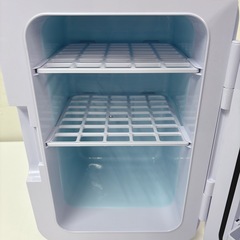 I640 🌈 2023年製の美品♪ Msake ミニ冷蔵庫 (10L) ⭐ 動作確認 ⭐ クリーニング済の画像