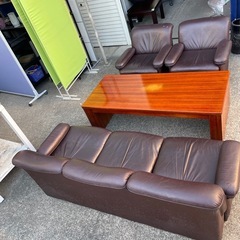 応接セットの画像