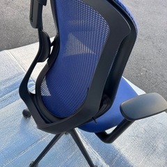 okamura シルフィーメッシュ 肘付ハイバックチェア C685XR FMP3
の画像