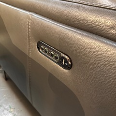 Domicil リクライニングソファ　総本革の画像