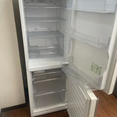 リサイクルショップどりーむ天保山店　No4130 大きめ2ドア冷蔵庫　２７５L　AQUA　2016年製　動作確認OK🎵の画像