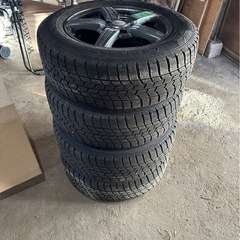 16インチスタッドレスの画像