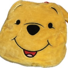 プーさんのダイカットクッション(布団にもなる)
とガラスウォーターポットの画像