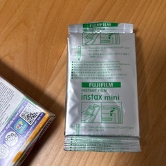 富士フイルム FUJIFILM チェキ instax miniの画像