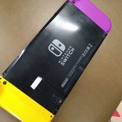 リユースのサカイ浦和店 【G012】⚫️Nintendo Switch 本体 HAC-001の画像