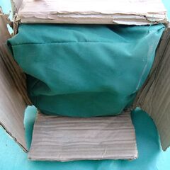 ワンタッチ　スチール製　簡易テント　3ｍ×３ｍ　箱入り長期保管品の画像