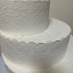 発泡スチロール　ウェディングケーキの画像