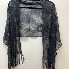 ブラック　ストールの画像