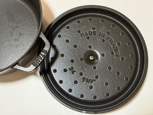 【美品】Staub ストウブ ピコ ココット 24cm