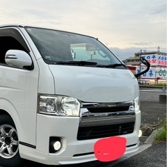 ハイエース純正ヘッドライトの画像