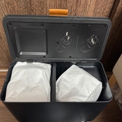 ★iRobot Roomba Combo j7+ 本体★美品★付属品付★拭き掃除の画像