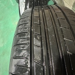 ３０プリウス純正ホイル＋タイヤの画像