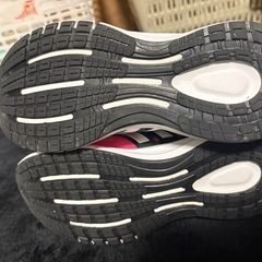 adidas スニーカー 23cm の画像