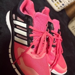adidas スニーカー 23cm の画像