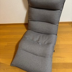 LOWYA（ロウヤ） 1億円座椅子の画像