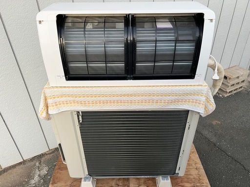 ■美品 2024年製 高性能モデル■ダイキン リビング用 エアコン 14畳用 4.0kw うるさらX■DAIKIN AN404ARP-W 単相200V 冷媒R32■無給水加湿 節電自動運転 AI快適自動運転