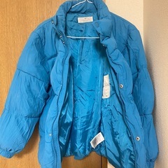 HM アウター　140cm の画像