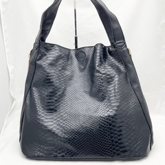 パイソン柄 黒レザートートバッグ 大きめサイズの画像