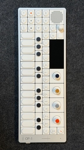 楽器 teenage engineering OP-1 field