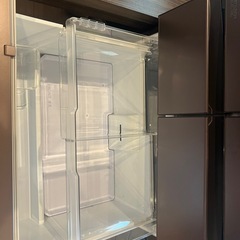 三菱大型冷蔵庫の画像