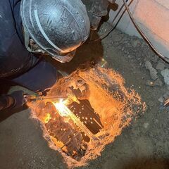 未経験OK！体を動かすのが好きな方歓迎！解体作業員（手元）の仲間をイチから育てます！の画像