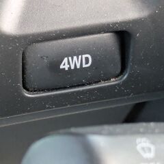 ダイハツ　ハイゼットトラック　エアコン・パワステスペシャル　4WD　5速MT　走行距離85000㎞　内外装キレイ目の画像