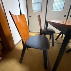 ダイニングテーブルセットの画像