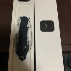 稼働中Apple watch  初代SE 44ミリの画像