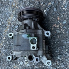 マツダ　RX8 DENSO エアコンコンプレッサー 447260-7921の画像