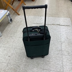 【ジモティー割引で最大15％OFF⭐️】 キャリー スーツ ケース グリーン の画像