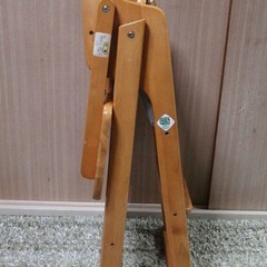 KATOJI カトージ ベビーチェア　（テーブル付）ベルト付きの画像