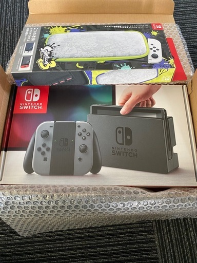②【中古・美品】Nintendo Switch 本体