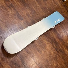 ヨネックス社軽量カーボンフリースタイルの画像