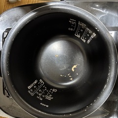 【ジャンク気味】象印 圧力IH炊飯ジャー NP-YG10E3 5.5合の画像