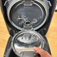 【ジャンク気味】象印 圧力IH炊飯ジャー NP-YG10E3 5.5合の画像