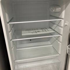 J5930 【リユースのサカイ柏店】 冷蔵庫　マクスゼン　JR-118ML01GM　2020年製　クリーニング済み 参考価格24,726円の画像