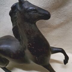 🔴山口市、鋳物鉄製【午(馬)】¥1500🔴来年の干支🔴置き台別売りの画像