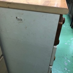 【ドリーム川西店御来店限定】☆ジモティー見たよ♪割引☆  デザイン4段チェスト DBR クリーニング済み 【2125560000037067】の画像