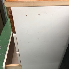 【ドリーム川西店御来店限定】☆ジモティー見たよ♪割引☆  デザイン4段チェスト DBR クリーニング済み 【2125560000037067】の画像