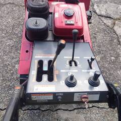 ホンダ除雪機　HS1180z　ローリング付き　整備済みで直ぐにご使用頂けます。の画像