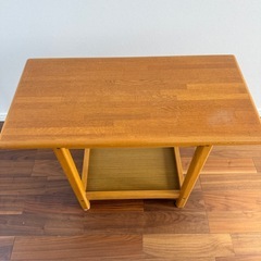 しっかりめ テーブル 木 重めの画像