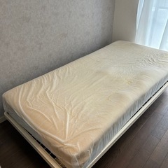 無印良品　脚付マットレス　一人暮らしの画像
