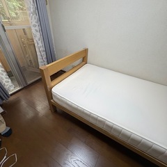 シングルベット　フレームのみ　木製の画像