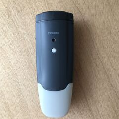 【おまけ 3-2】ルーター / 携帯電灯 / イヤホンの画像